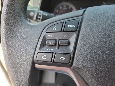 Used 2019 Hyundai Tucson SE AWD/4WD image 26