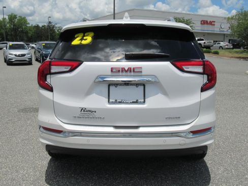 Used 2023 GMC Terrain Denali AWD/4WD image 6