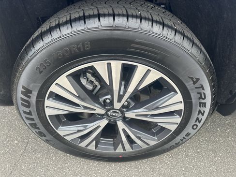 Used 2023 Nissan Rogue SV FWD image 31