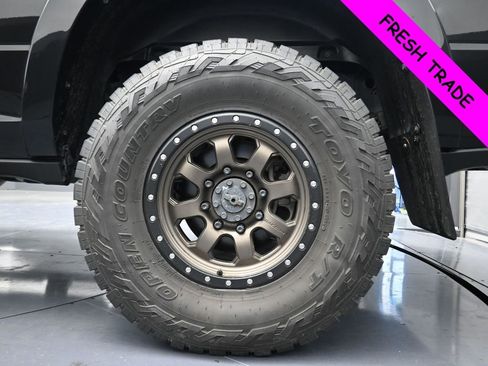 Used 2022 RAM 3500 Laramie w/ Night Edition image 7