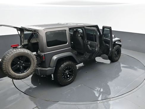 Used 2017 Jeep Wrangler Unlimited Sport AWD/4WD image 24