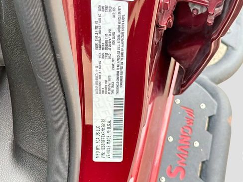 Used 2024 RAM 1500 Big Horn AWD/4WD image 40