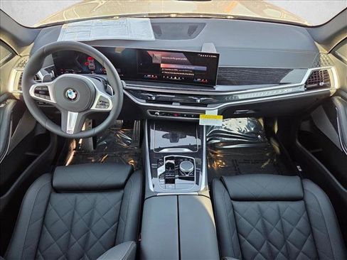 New 2026 BMW X5 xDrive40i w/ M Sport Package AWD/4WD image 15