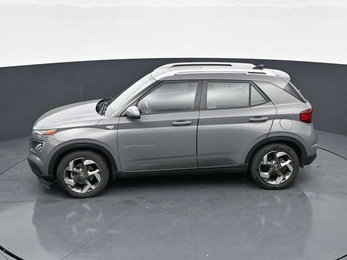Used 2020 Hyundai Venue SEL w/ Convenience + Premium Package FWD image 29