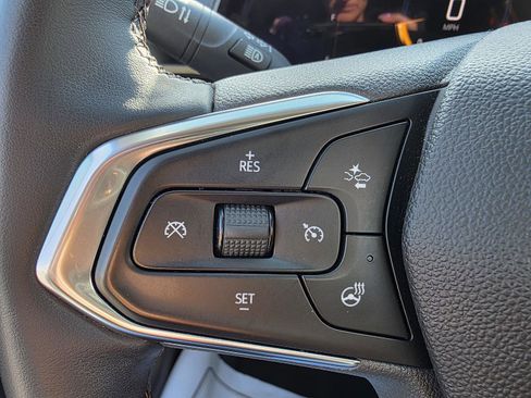 Used 2024 Chevrolet Trax ACTIV image 16