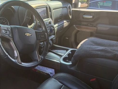 Used 2021 Chevrolet Silverado 3500 High Country AWD/4WD image 11