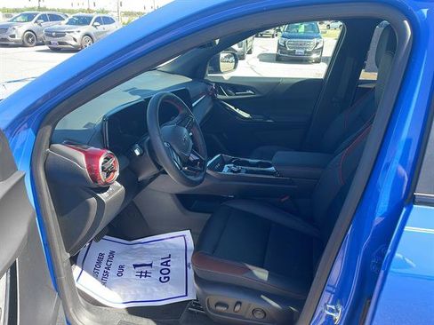 Used 2025 Chevrolet Equinox RS w/ Safety and Technology Package FWD image 15