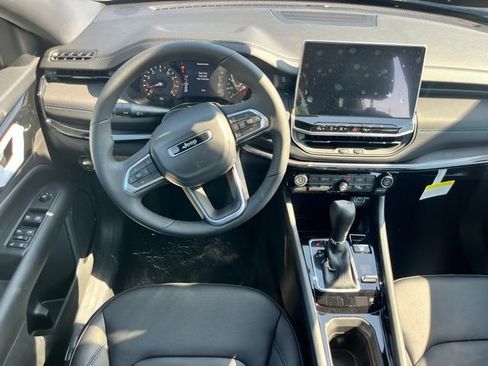 New 2026 Jeep Compass Limited image 10