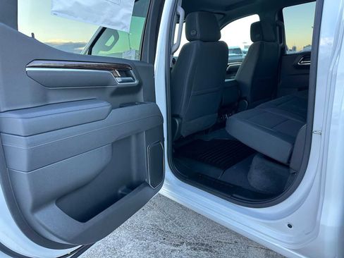 New 2026 GMC Sierra 1500 Elevation image 15