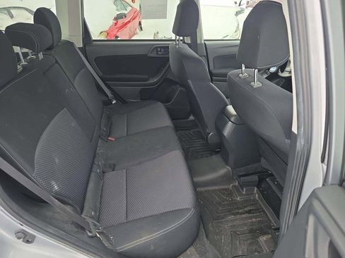 Used 2015 Subaru Forester 2.5i Premium w/ All-Weather Package image 10
