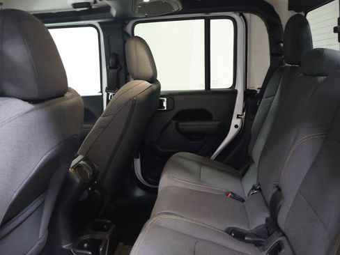 New 2026 Jeep Gladiator Willys image 9