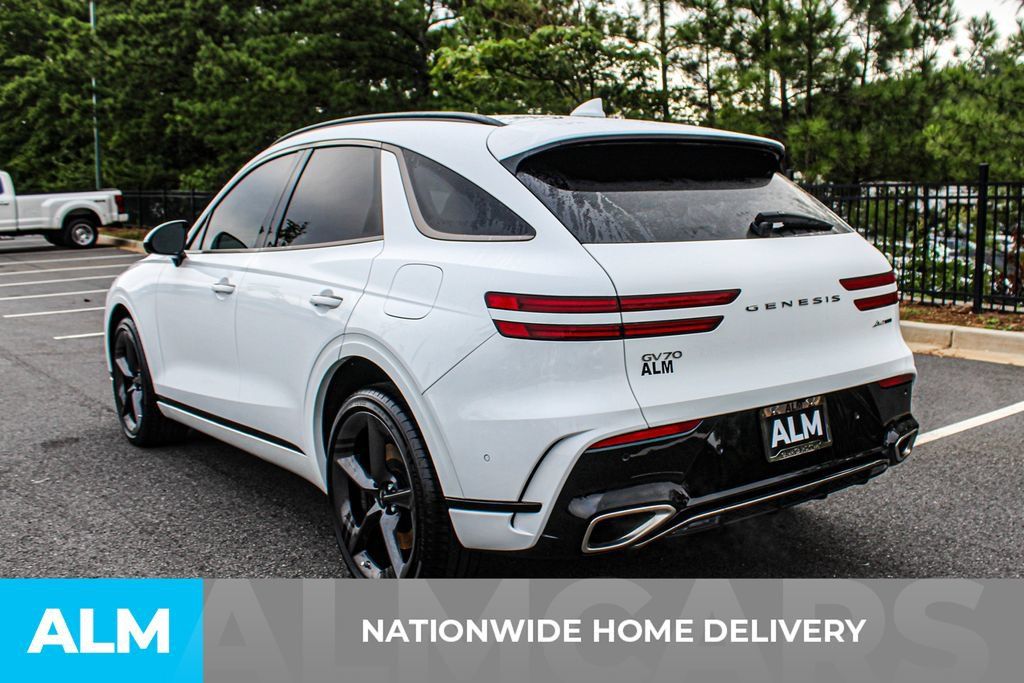Used 2026 Genesis GV70 3.5T Sport Prestige AWD/4WD image 4