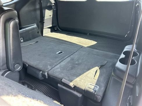 Used 2023 Toyota Highlander XSE FWD image 24