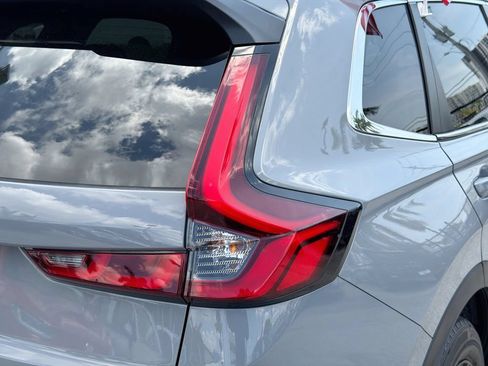 Used 2024 Honda CR-V Sport image 27