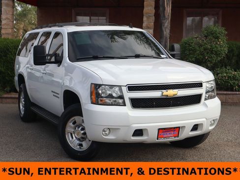 Used 2013 Chevrolet Suburban 2500 LT AWD/4WD image 2