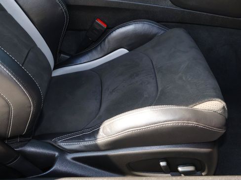 Used 2023 Chevrolet Camaro SS RWD image 15