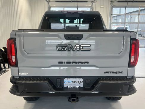 Used 2024 GMC Sierra 1500 AT4X AWD/4WD image 4