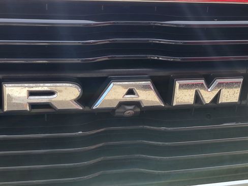 Used 2019 RAM 3500 Big Horn image 11