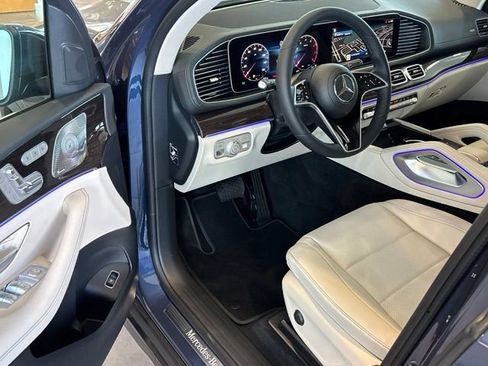 New 2026 Mercedes-Benz GLS 450 4MATIC image 12