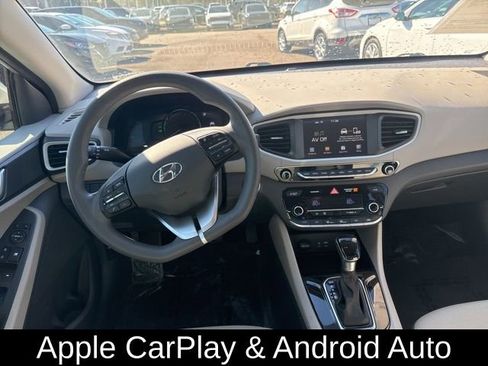 Used 2018 Hyundai Ioniq Blue image 16
