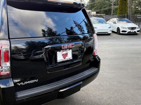 Used 2015 GMC Yukon SLT w/ Open Road Package image 6