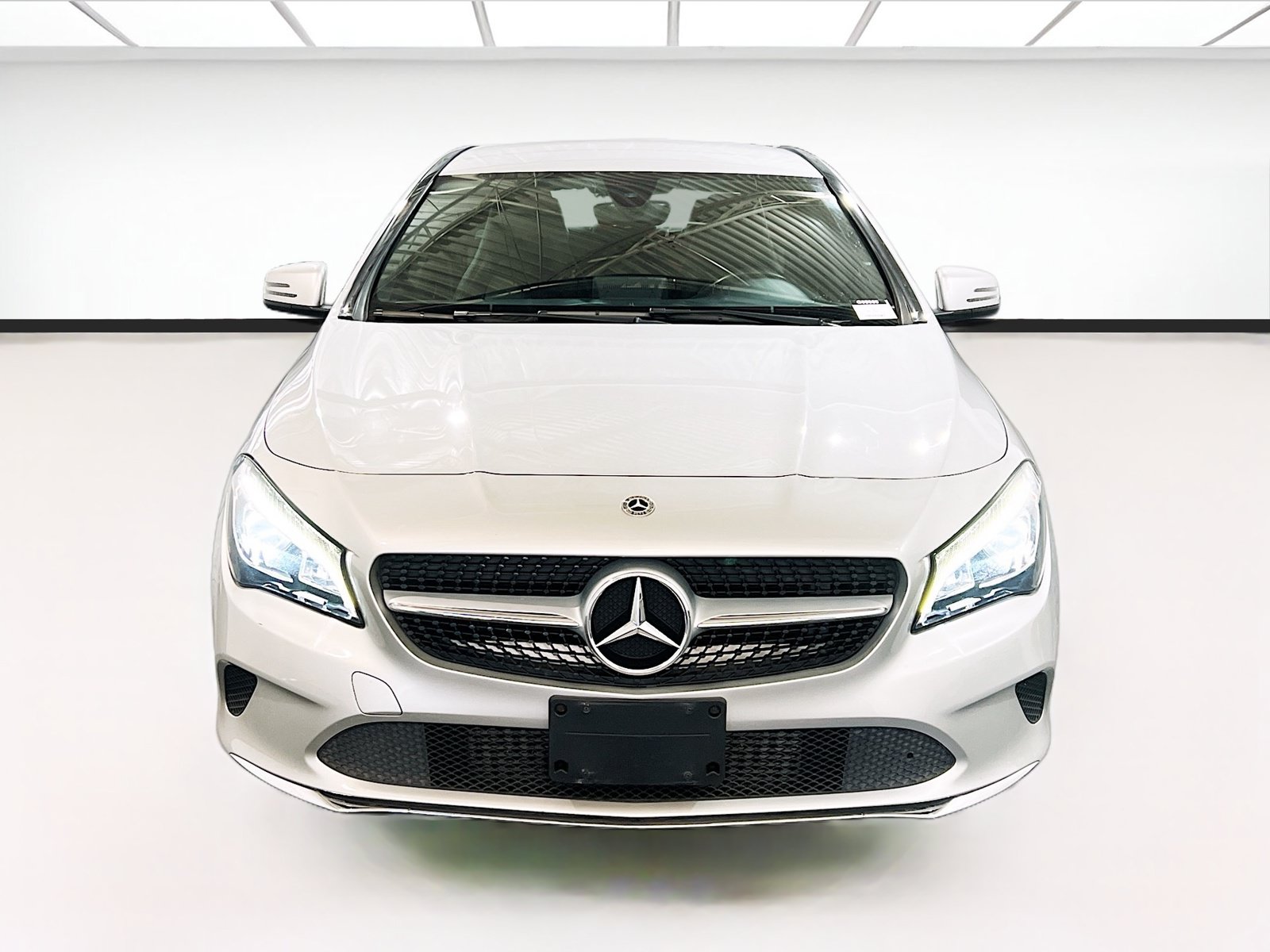 Used 2019 Mercedes-Benz CLA 250 image 2