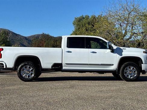 New 2026 Chevrolet Silverado 2500 High Country w/ High Country Premium Package image 3