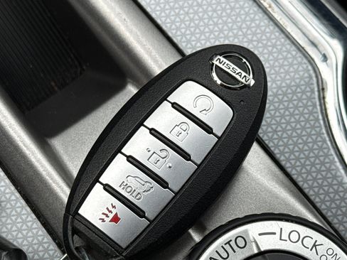 Certified 2020 Nissan Pathfinder SL image 37