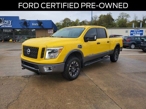 Used 2018 Nissan Titan PRO-4X w/ Pro-4x Utility Package image 2