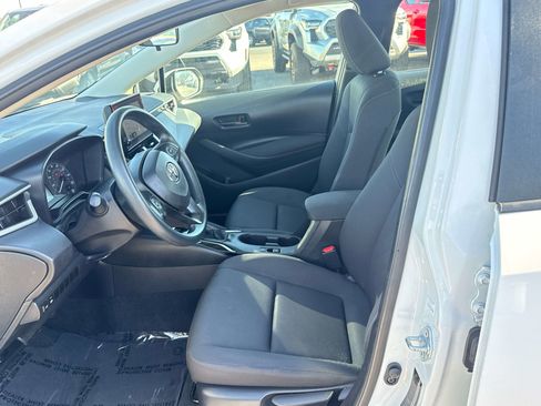 Used 2024 Toyota Corolla LE FWD image 10