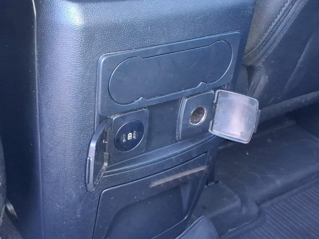 Used 2023 Ford Explorer XLT AWD/4WD image 16