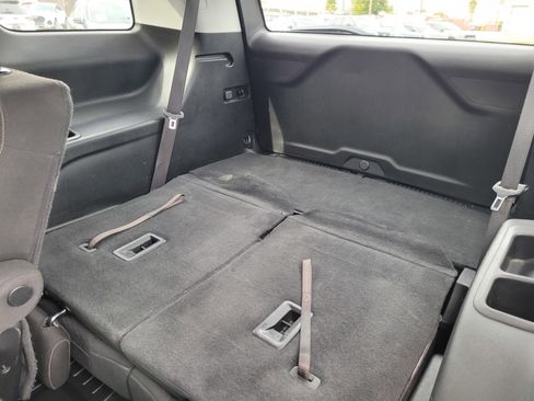 Used 2019 GMC Acadia SLE w/ Driver Alert Package I image 12