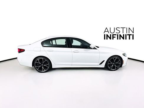 Used 2022 BMW 530i w/ M Sport Package image 8