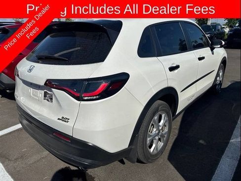 Used 2024 Honda HR-V LX image 4