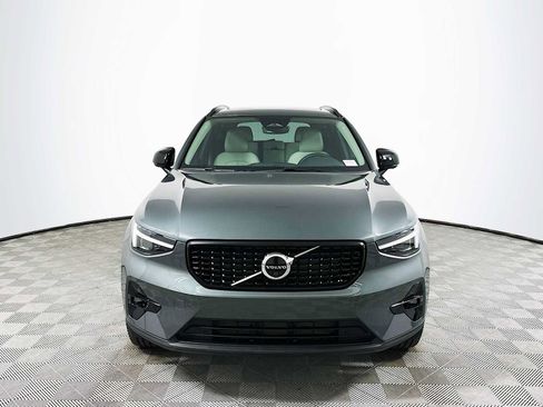New 2026 Volvo XC40 B5 Plus w/ Protection Package Premier image 2