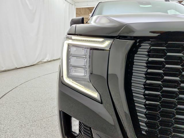Used 2023 GMC Yukon Denali w/ Max Trailering Package AWD/4WD image 32