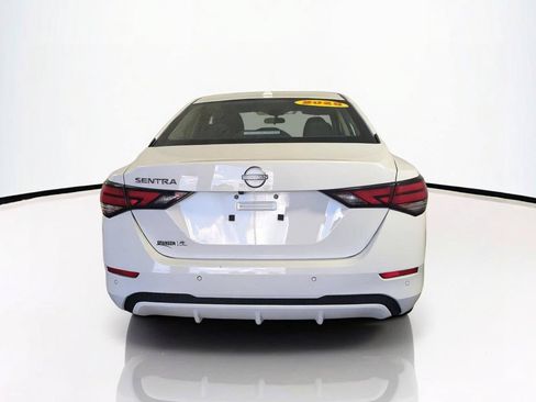 Used 2025 Nissan Sentra SV FWD image 6