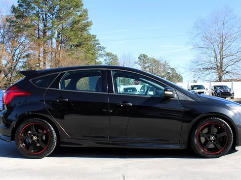 Used 2013 Ford Focus ST image 8
