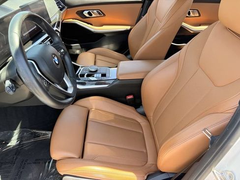 Used 2023 BMW 330i Sedan w/ Driving Assistance Package RWD image 21