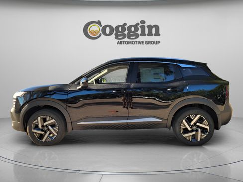 New 2026 Nissan Kicks SV w/ SV Premium Package image 3