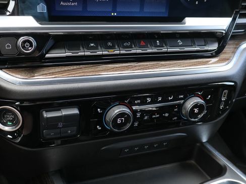 Certified 2023 Chevrolet Silverado 1500 LT image 17