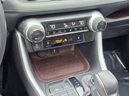 Used 2020 Toyota RAV4 Limited w/ Limited Grade Weather Package image 25