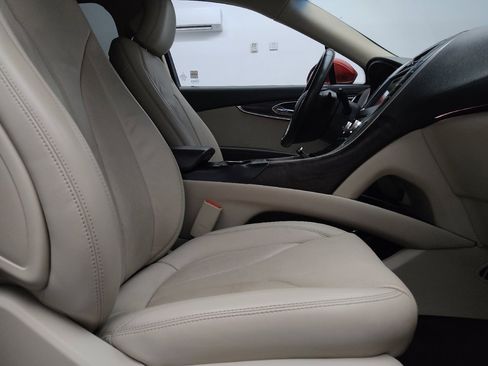 Used 2017 Lincoln MKX Reserve w/ Driver Assistance Package FWD image 21
