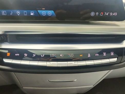 Used 2024 Cadillac Lyriq Luxury image 53