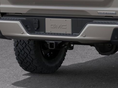 New 2026 GMC Canyon Elevation w/ Convenience Package RWD image 14