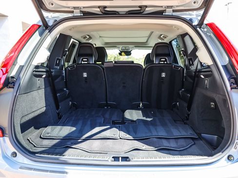 Used 2025 Volvo XC90 B5 Core w/ Protection Package Premier AWD/4WD image 27