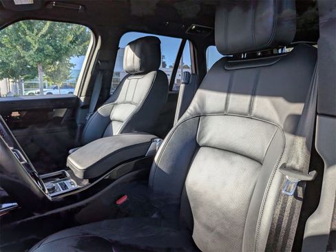 Used 2021 Land Rover Range Rover Westminster Edition image 15