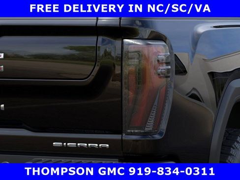 New 2025 GMC Sierra 2500 Denali w/ Denali Reserve Package image 14