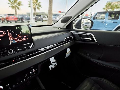 New 2026 Mitsubishi Outlander SE FWD image 59