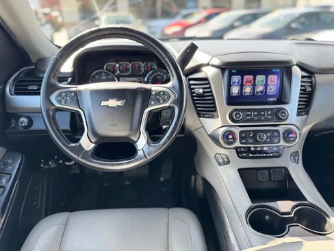 Used 2015 Chevrolet Suburban LT image 33